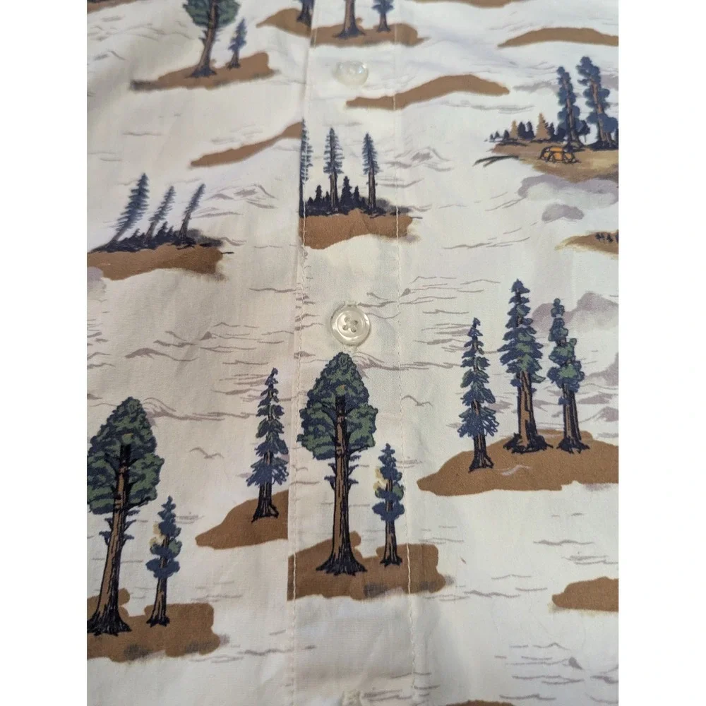 The North Face‎ Mens XX Large Button Up Short Sleeve Shirt Mountain Forest Print